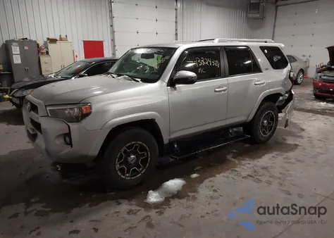 2015 Toyota 4Runner Sr5 из США, поврежденный, VIN JTEBU5JR8F5213437